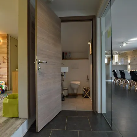 In With Sauna, Cleaning Included *